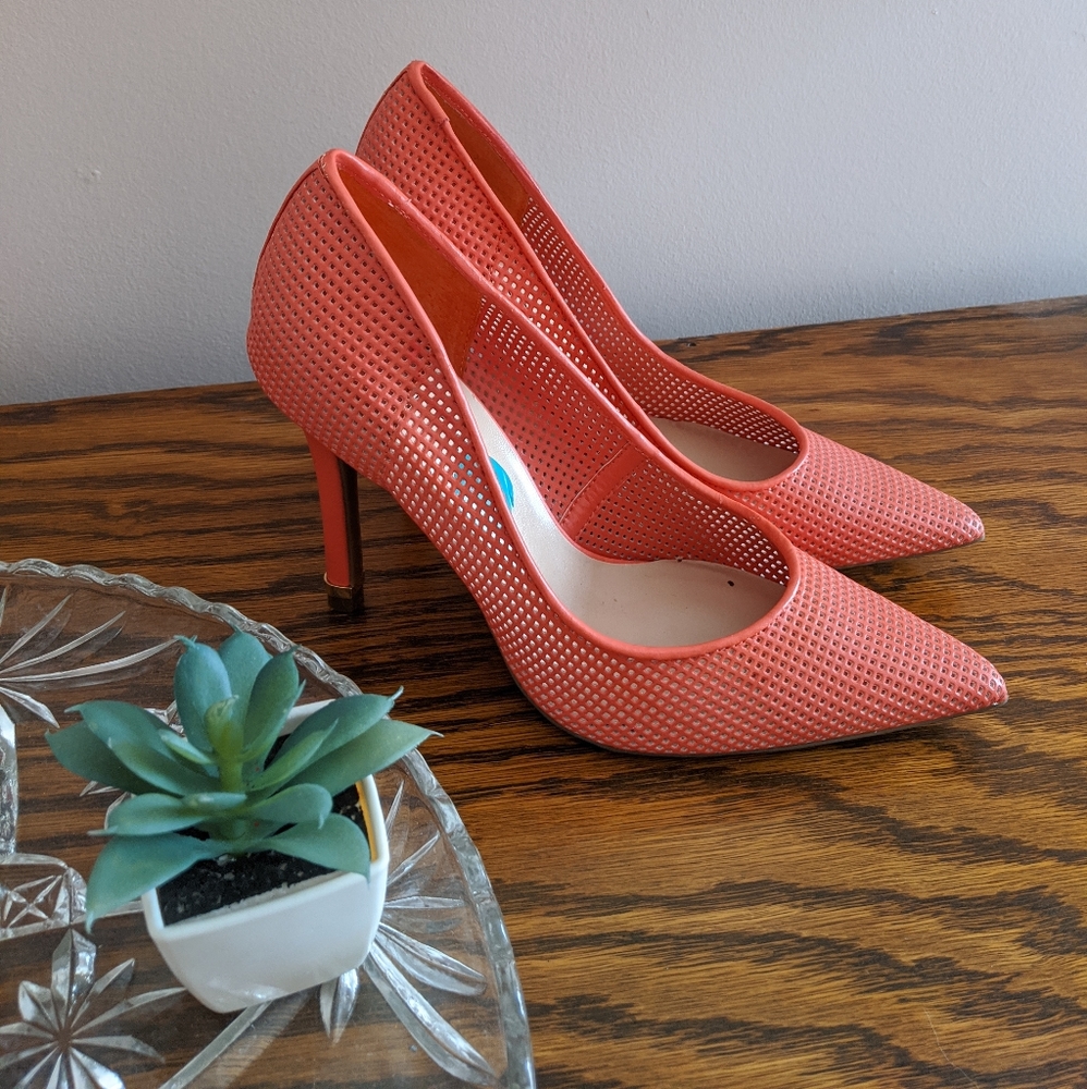 GUESS orange pointed toe tangerine pumps heels 7.5 - Picture 2 of 6